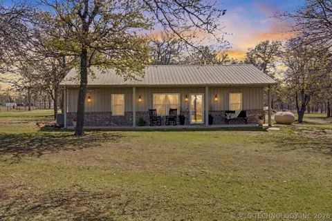 1429 County Road 2150