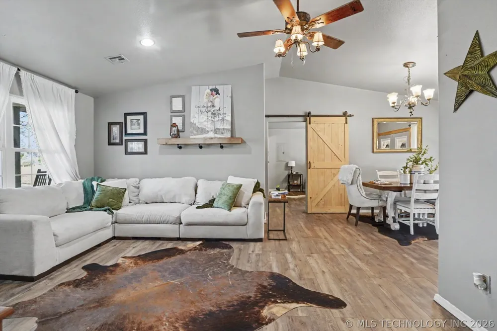 1429 County Road 2150 Skiatook, OK 74070