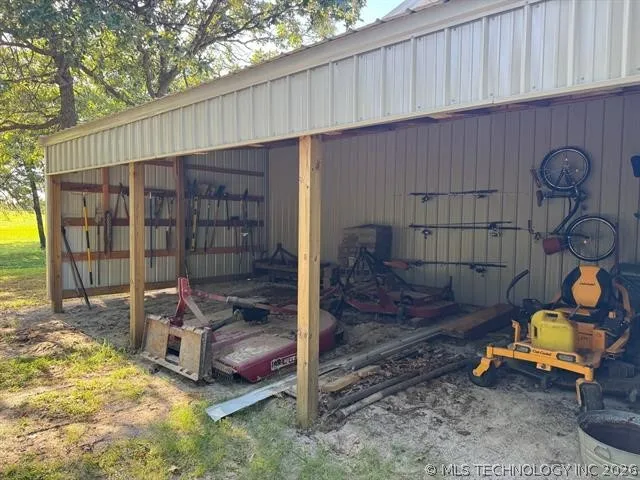 1429 County Road 2150 Skiatook, OK 74070