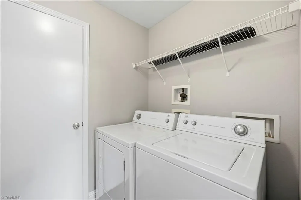 410 Walnut Crossing Drive Whitsett, NC 27377