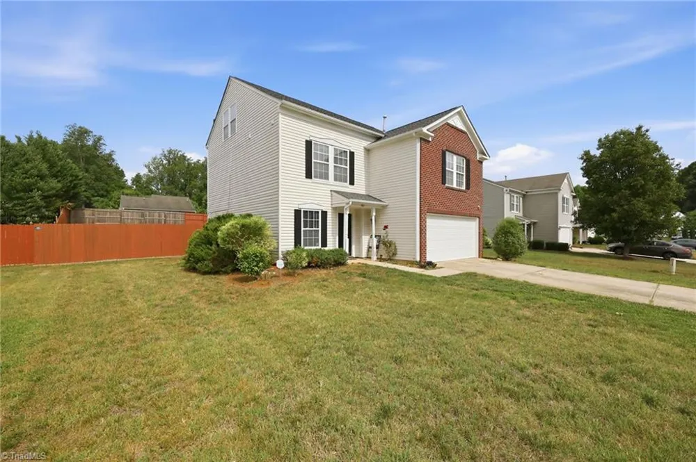 410 Walnut Crossing Drive Whitsett, NC 27377