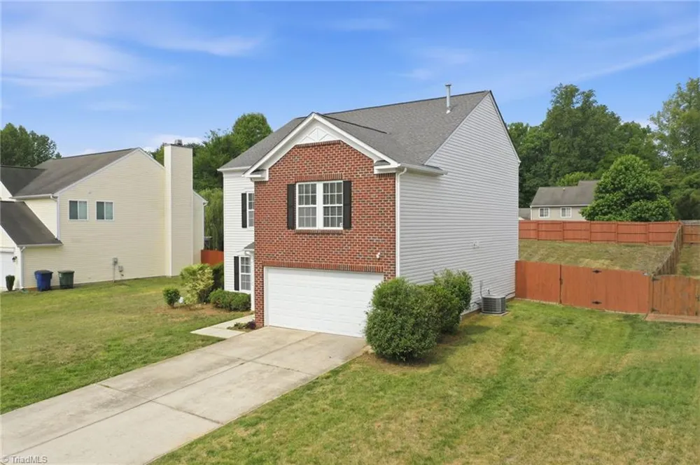 410 Walnut Crossing Drive Whitsett, NC 27377