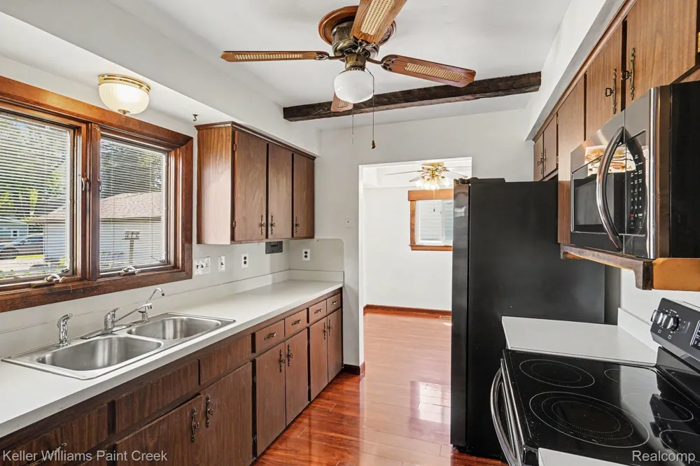 2295 Davista Drive Highland Charter Township, MI 48356