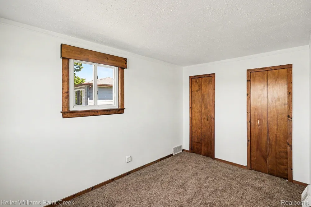 2295 Davista Drive Highland Charter Township, MI 48356
