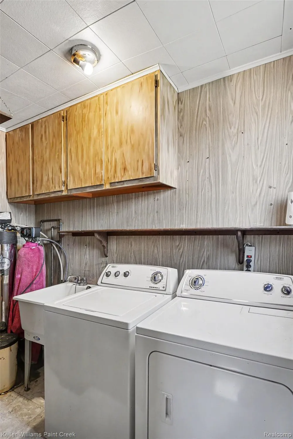 2295 Davista Drive Highland Charter Township, MI 48356
