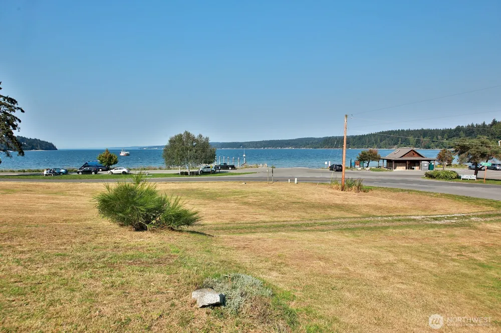 5396 Myrtle Avenue Freeland, WA 98249