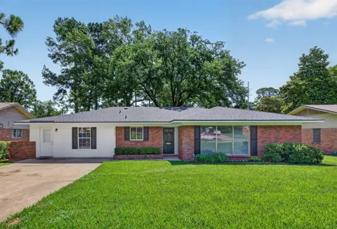 2709 Ridge Lake Drive