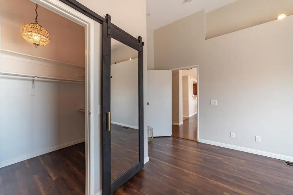 1102 La Mesa Spring Valley, CA 91977