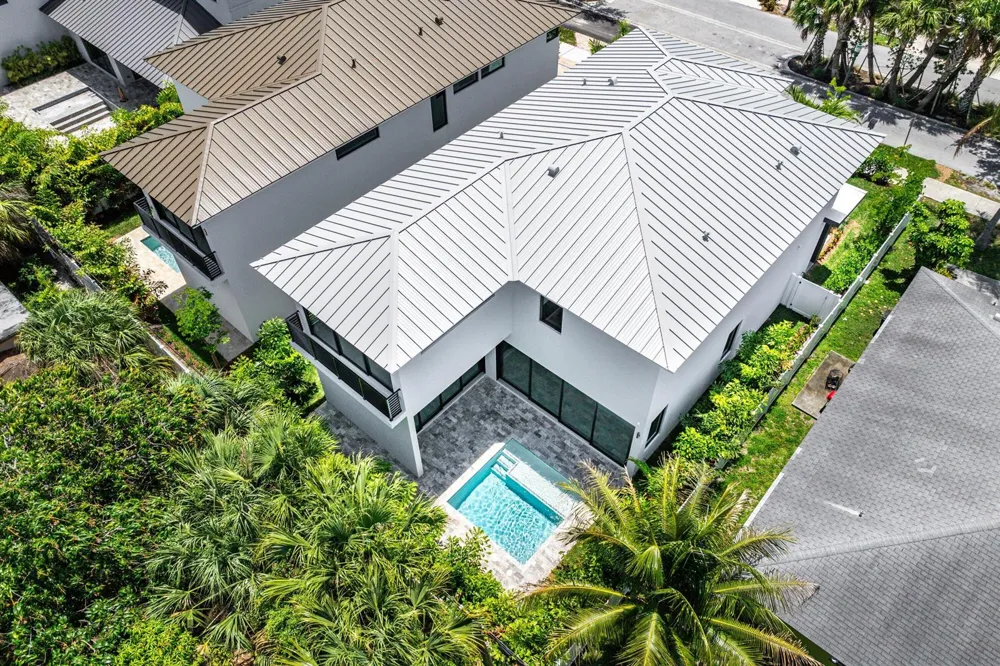 207 SE 5th Street Delray Beach, FL 33483