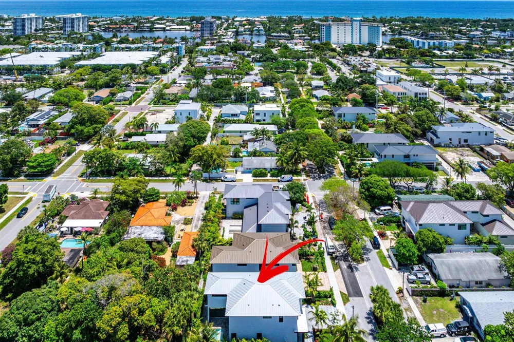207 SE 5th Street Delray Beach, FL 33483