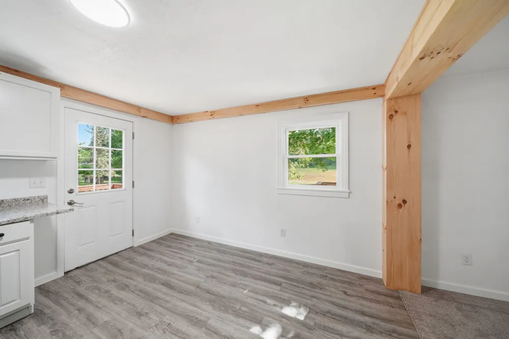 10500 Moscow Road Jonesville, MI 49250