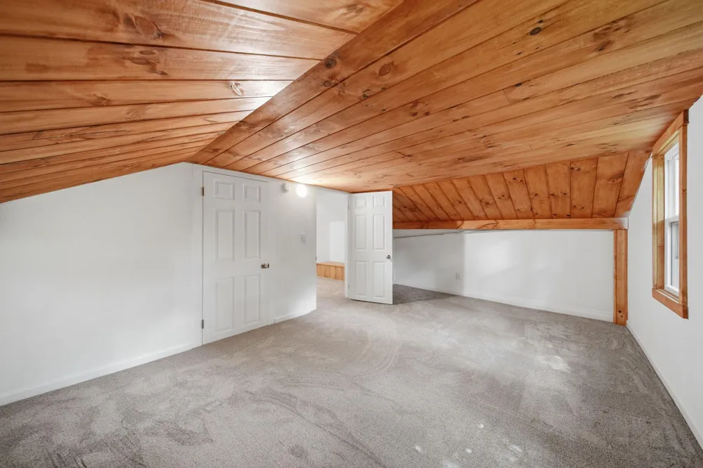 10500 Moscow Road Jonesville, MI 49250