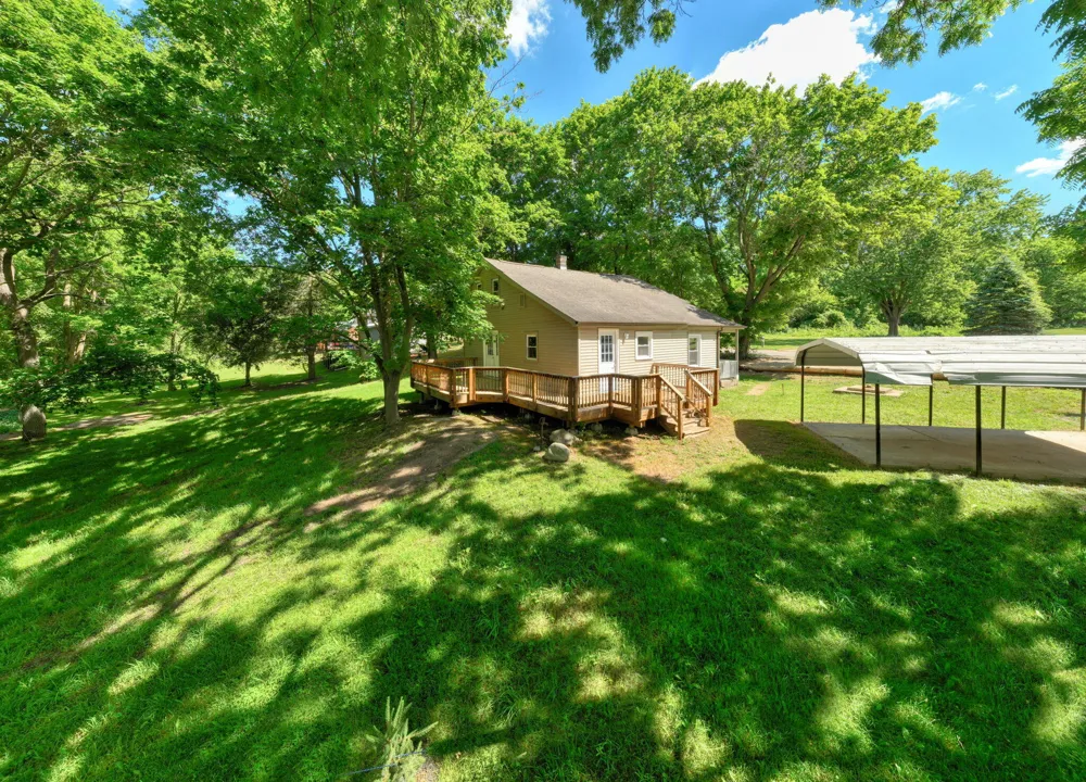 10500 Moscow Road Jonesville, MI 49250