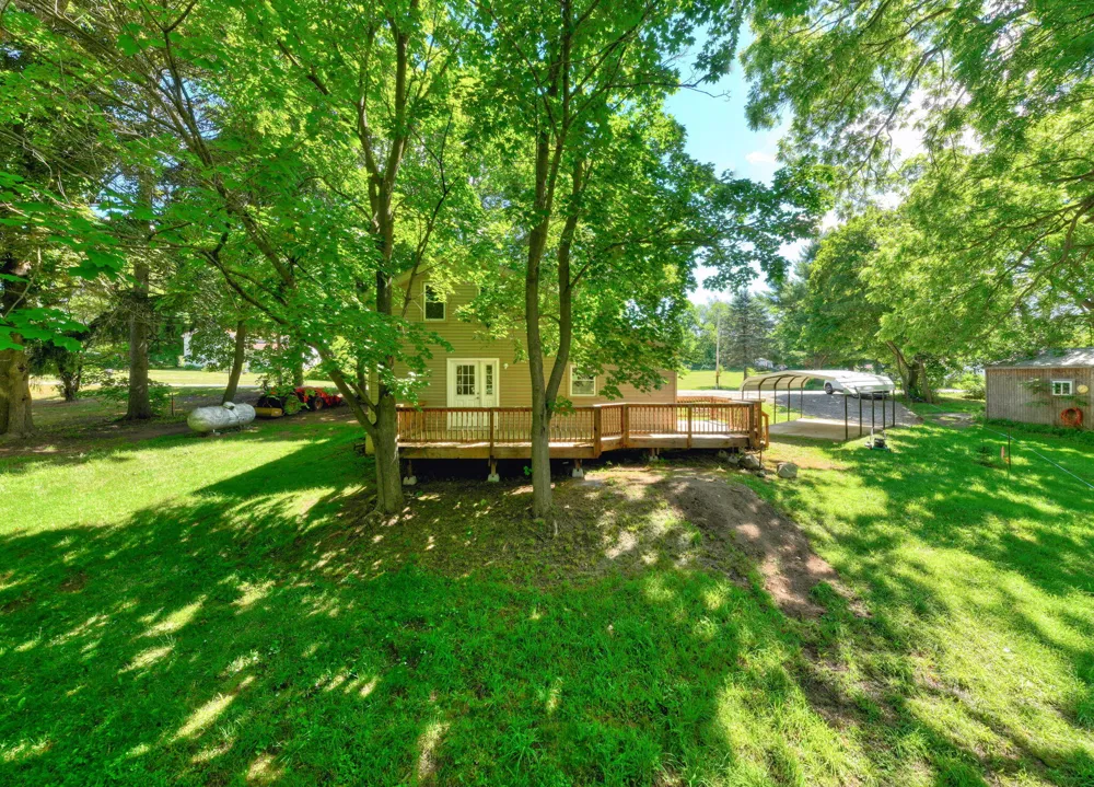 10500 Moscow Road Jonesville, MI 49250
