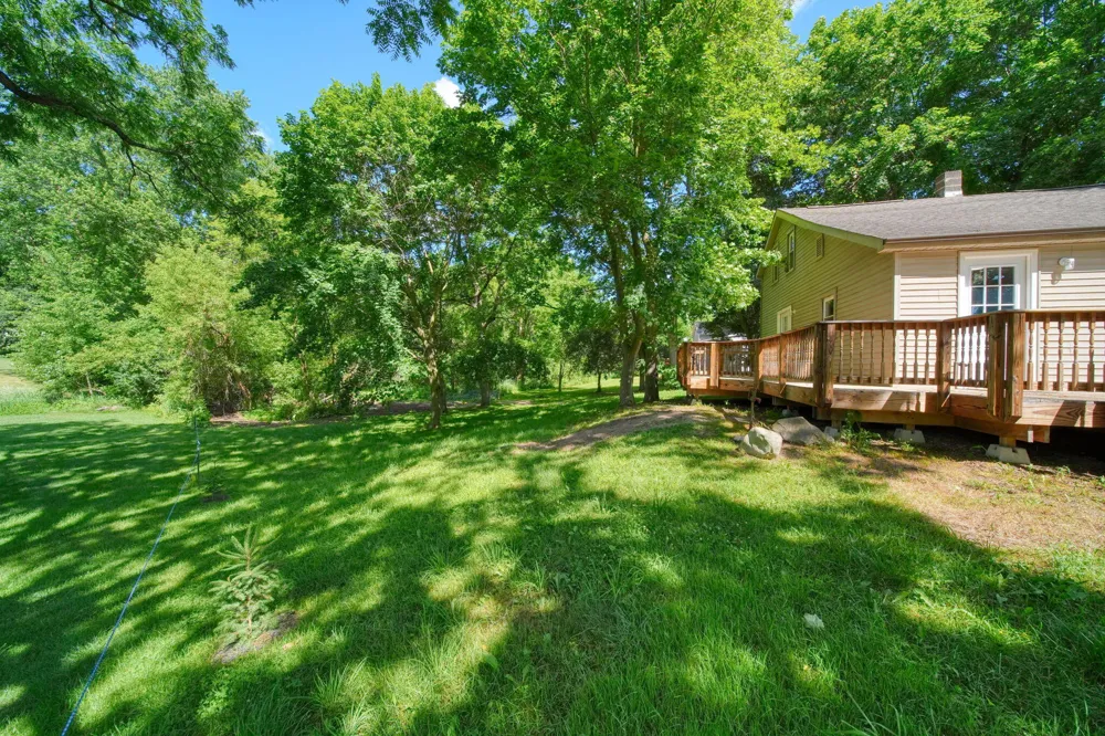 10500 Moscow Road Jonesville, MI 49250