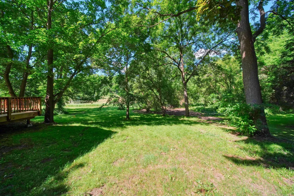 10500 Moscow Road Jonesville, MI 49250