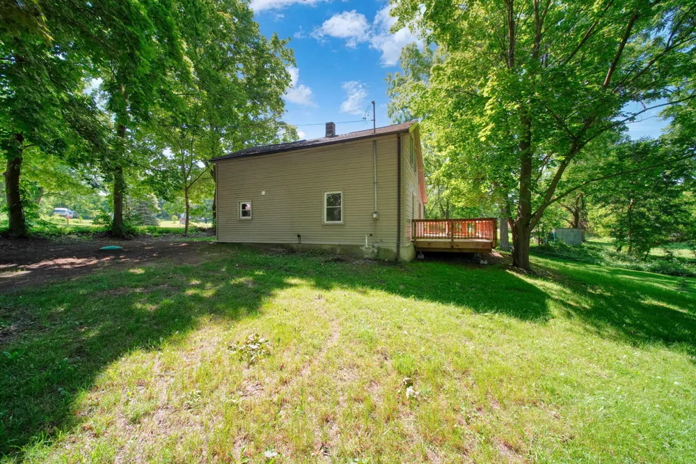 10500 Moscow Road Jonesville, MI 49250