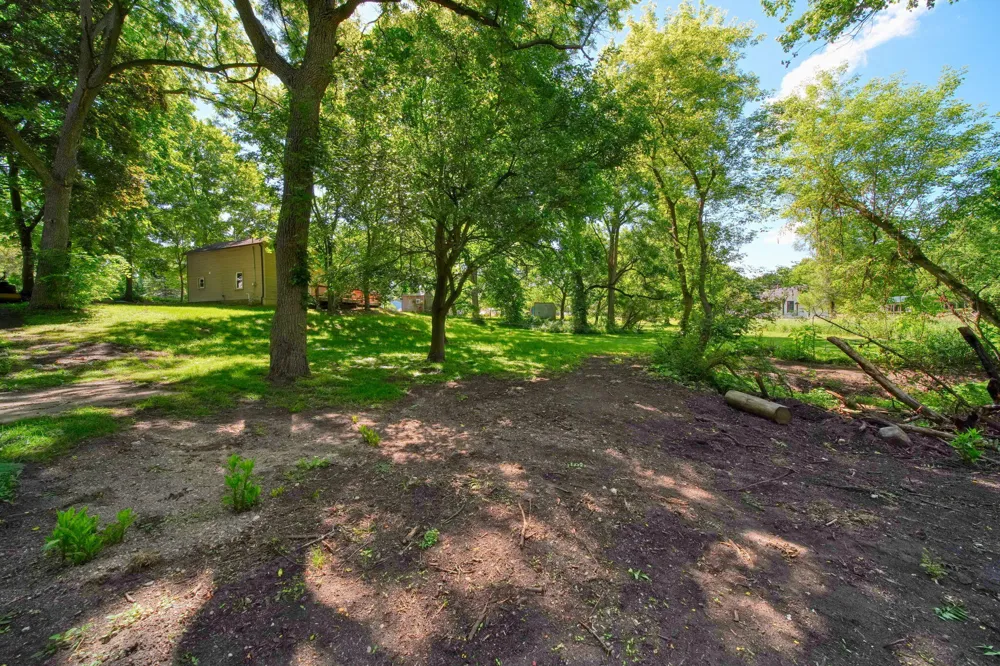 10500 Moscow Road Jonesville, MI 49250