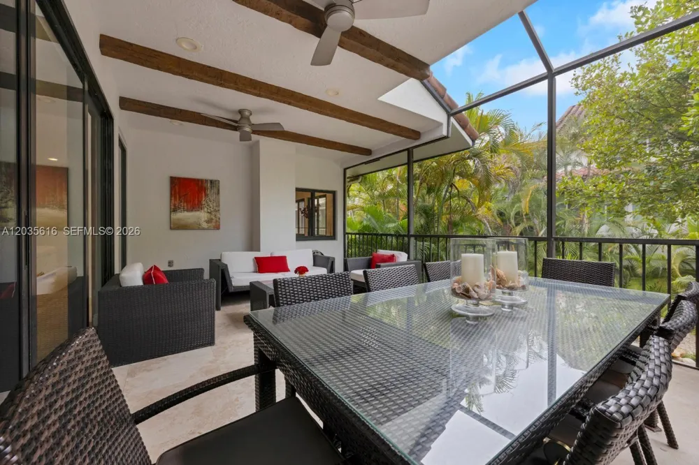 2000 S Bayshore Dr #65 Miami, FL 33133