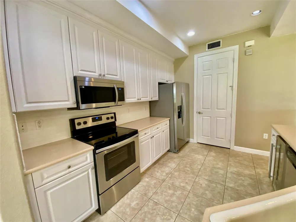 7911 NW 128th Lane #11-c Parkland, FL 33076
