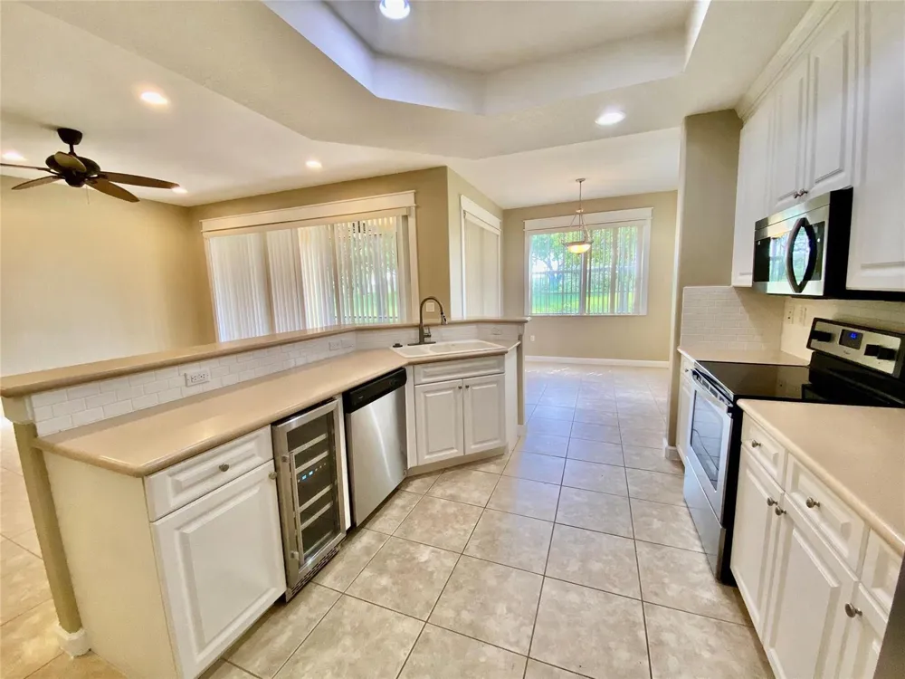 7911 NW 128th Lane #11-c Parkland, FL 33076