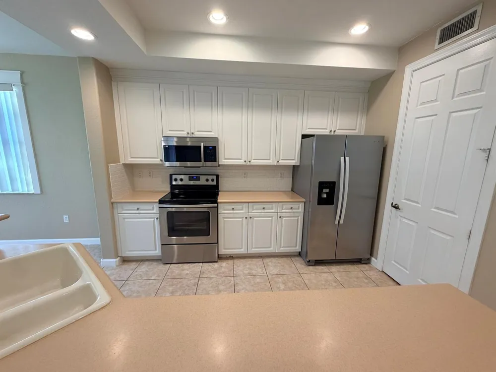 7911 NW 128th Lane #11-c Parkland, FL 33076