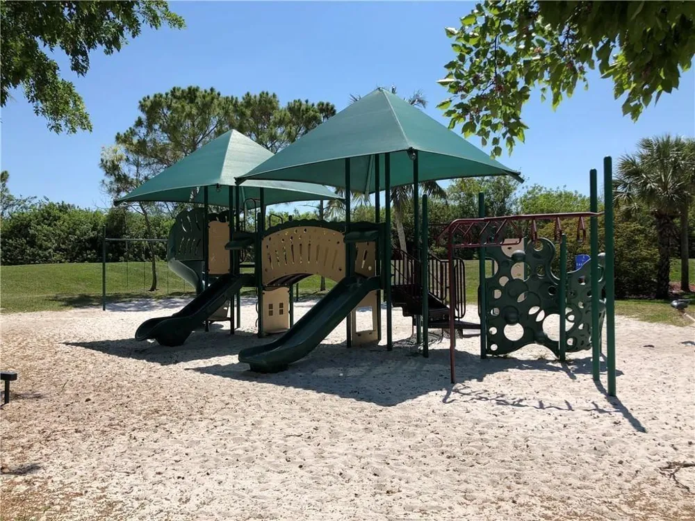 7911 NW 128th Lane #11-c Parkland, FL 33076