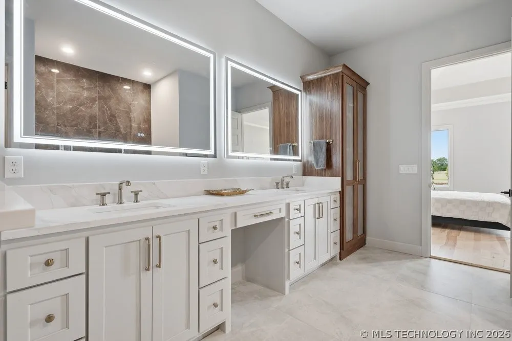4125 W 113th Place Jenks, OK 74037