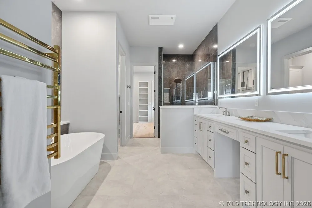 4125 W 113th Place Jenks, OK 74037