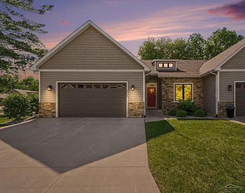5409 Greenridge Drive
