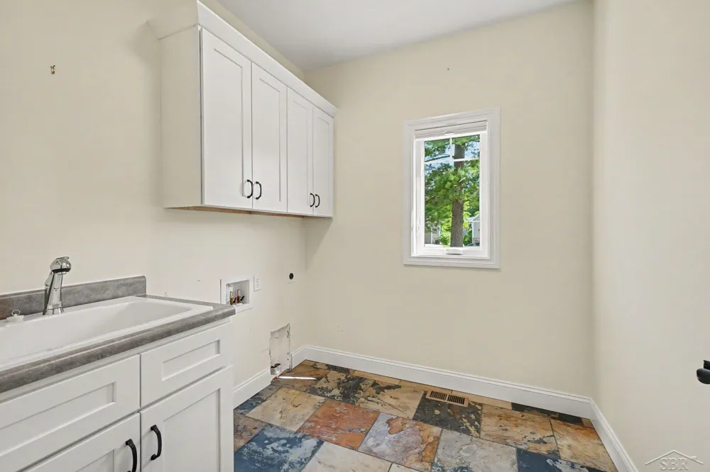 5409 Greenridge Drive Midland City, MI 48640