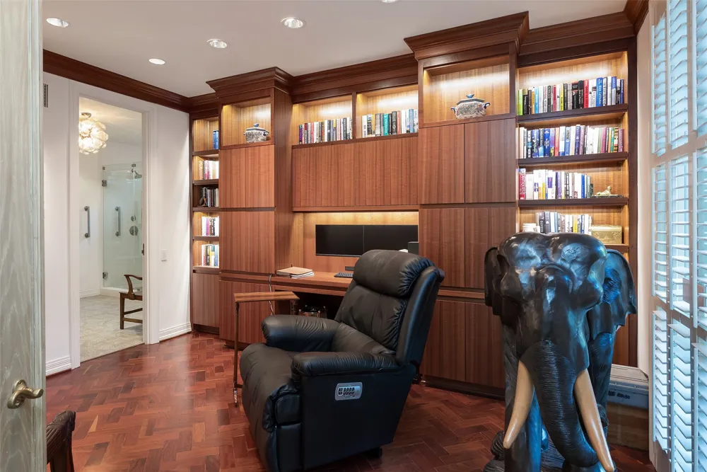 4009 Gillon Avenue Highland Park, TX 75205