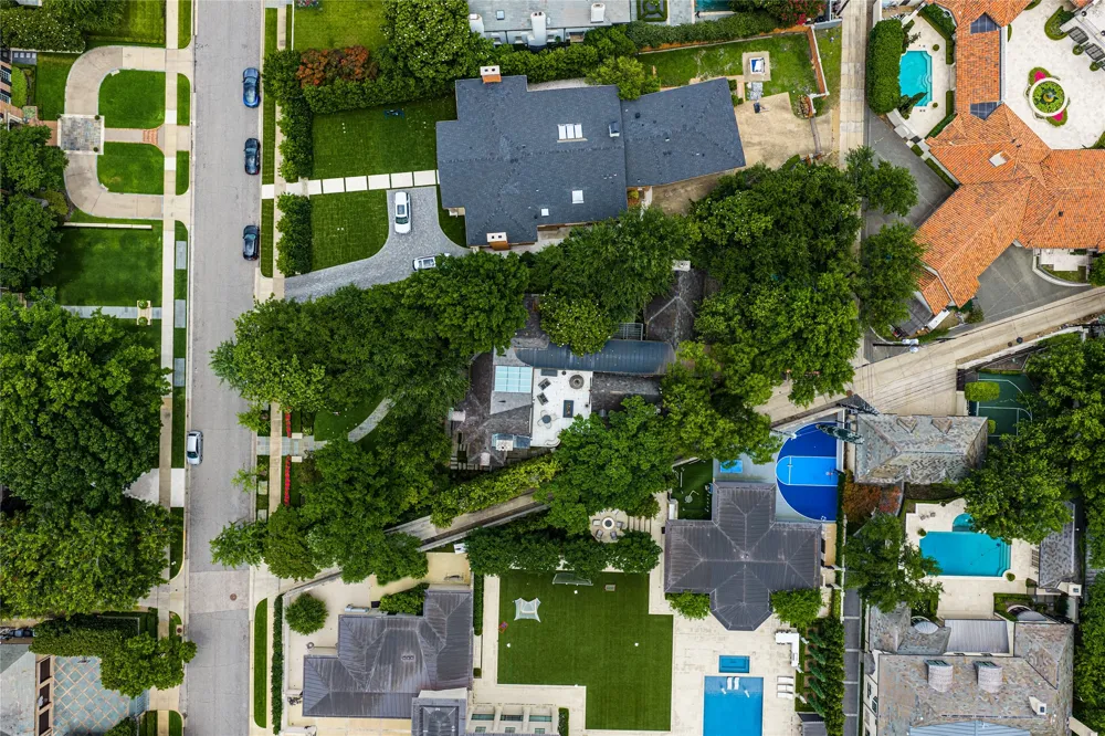 4009 Gillon Avenue Highland Park, TX 75205