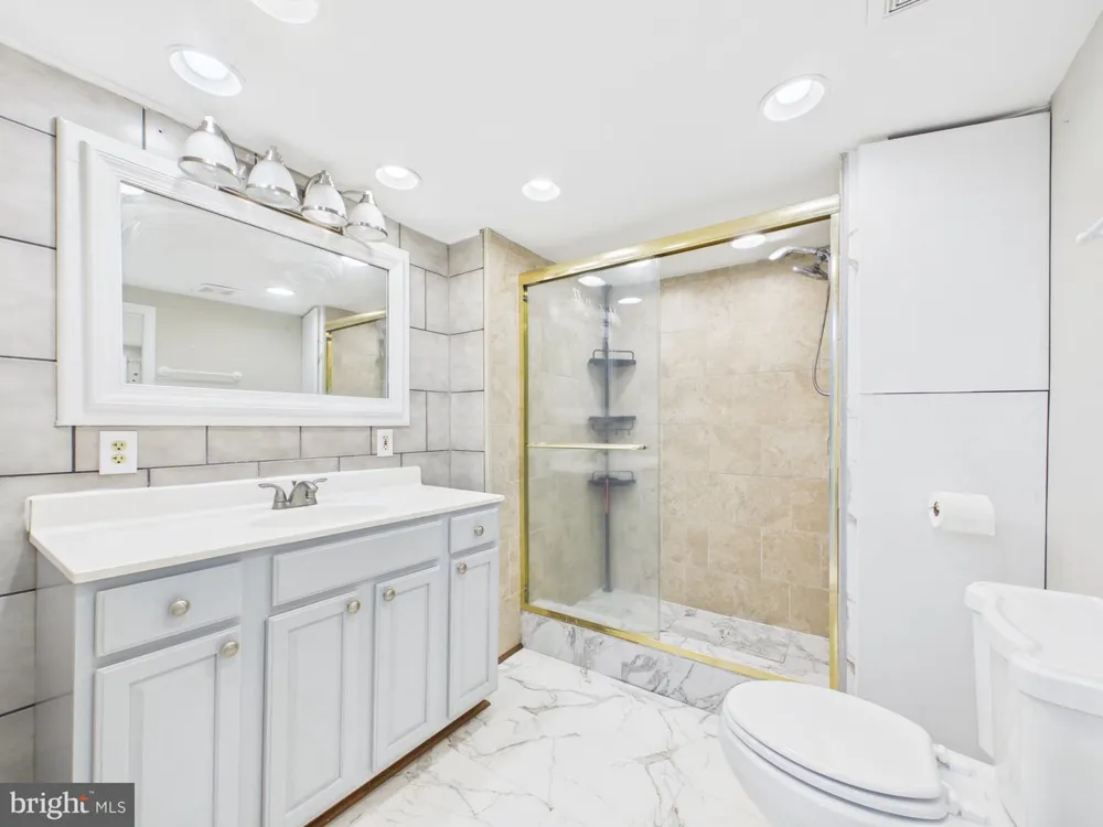 203 SHACKELFORD WELL ROAD Fredericksburg, VA 22406