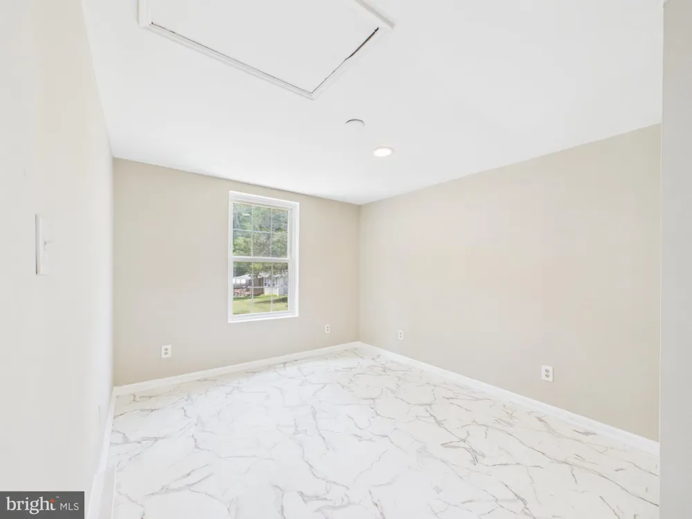 203 SHACKELFORD WELL ROAD Fredericksburg, VA 22406