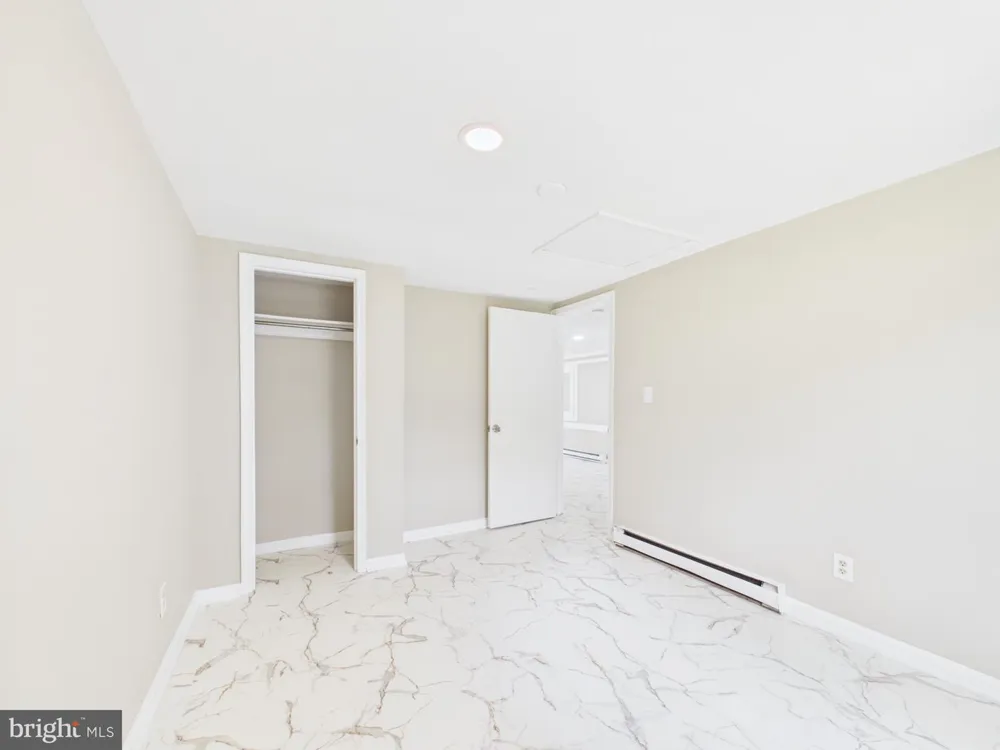 203 SHACKELFORD WELL ROAD Fredericksburg, VA 22406