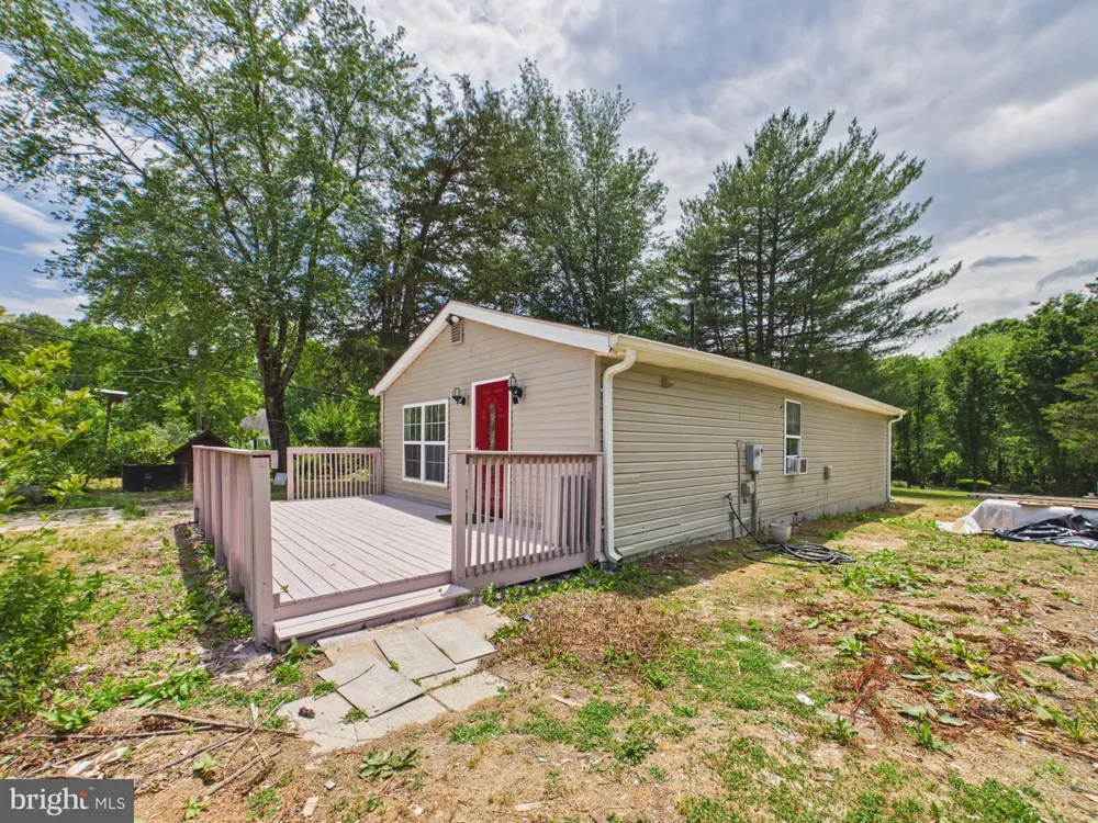 203 SHACKELFORD WELL ROAD Fredericksburg, VA 22406