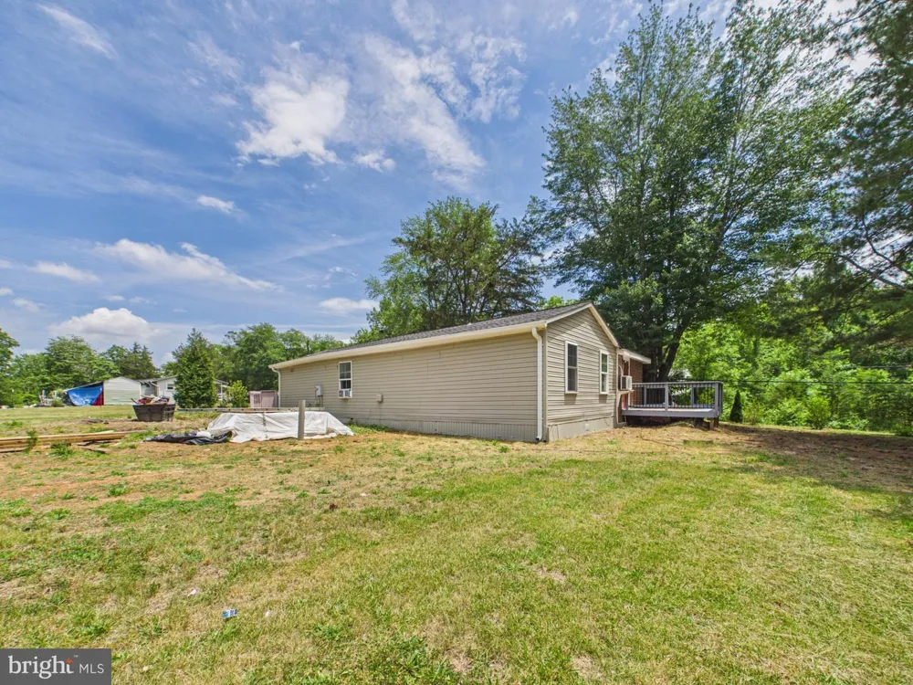 203 SHACKELFORD WELL ROAD Fredericksburg, VA 22406