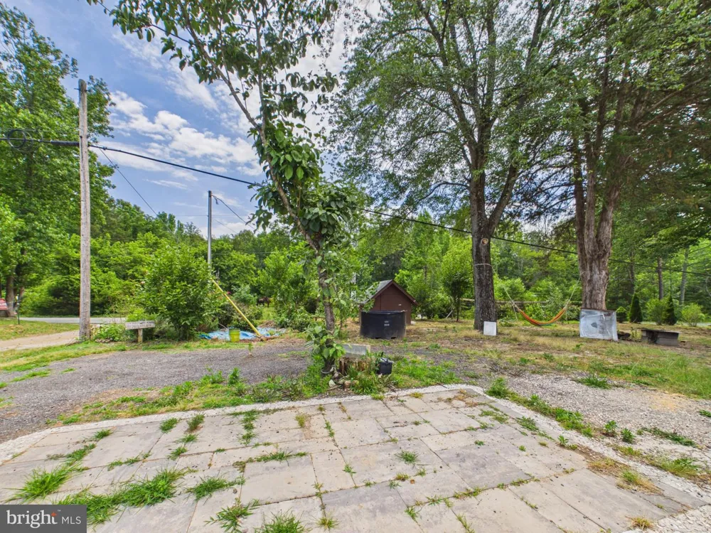 203 SHACKELFORD WELL ROAD Fredericksburg, VA 22406