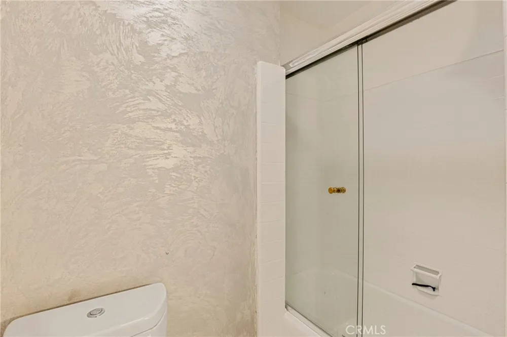 10768 Wheatland Shadow Hills, CA 91040