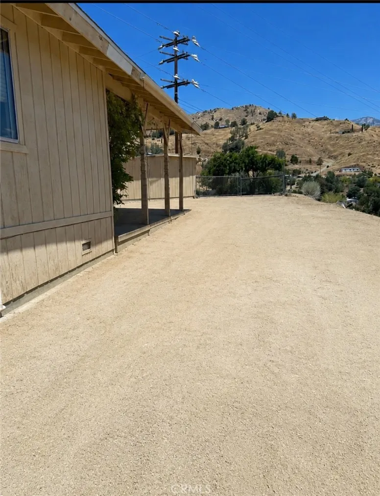 112 Heim Wofford Heights, CA 93285