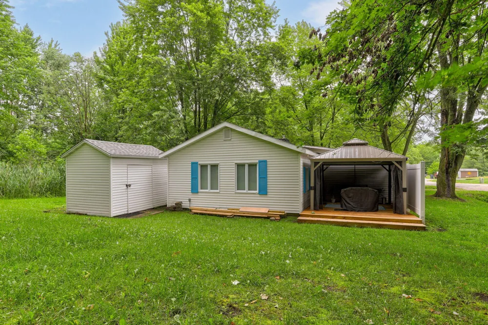 47202 Sunset Circle Arlington Township, MI 49026