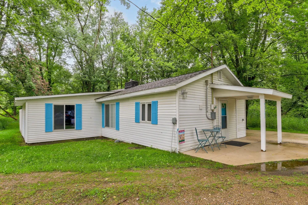 47202 Sunset Circle Arlington Township, MI 49026