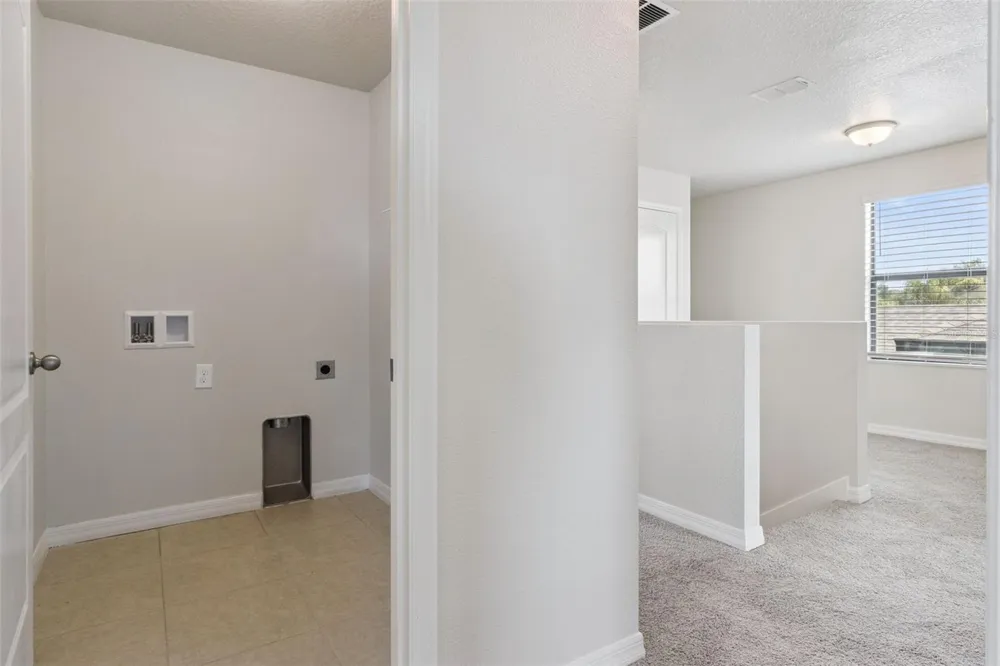 6547 BAIKAL PLACE Lakeland, FL 33805