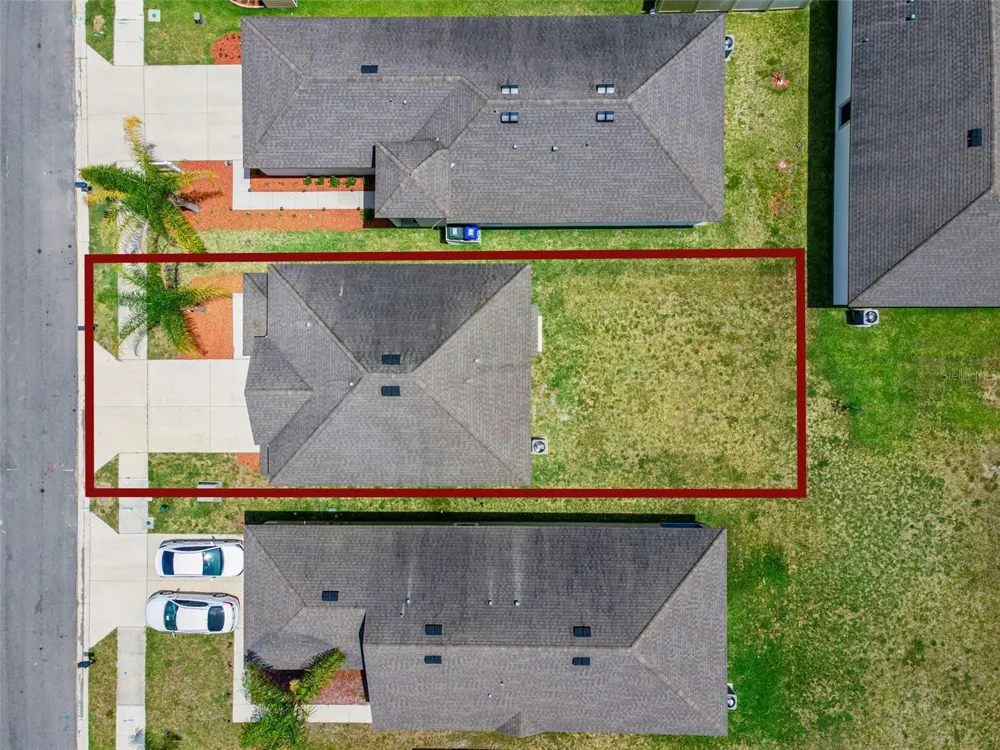 6547 BAIKAL PLACE Lakeland, FL 33805