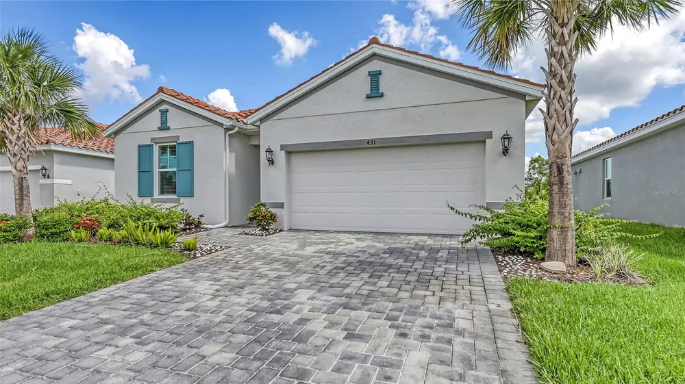 491 DAYLILY BOULEVARD Nokomis, FL 34275