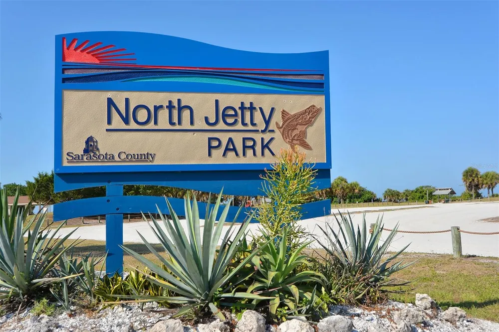491 DAYLILY BOULEVARD Nokomis, FL 34275