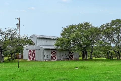 320 Valley Oak Drive