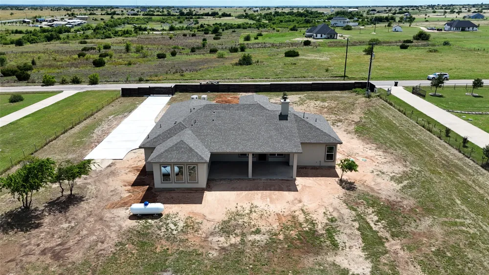 123 Lila Lane Bertram, TX 78605