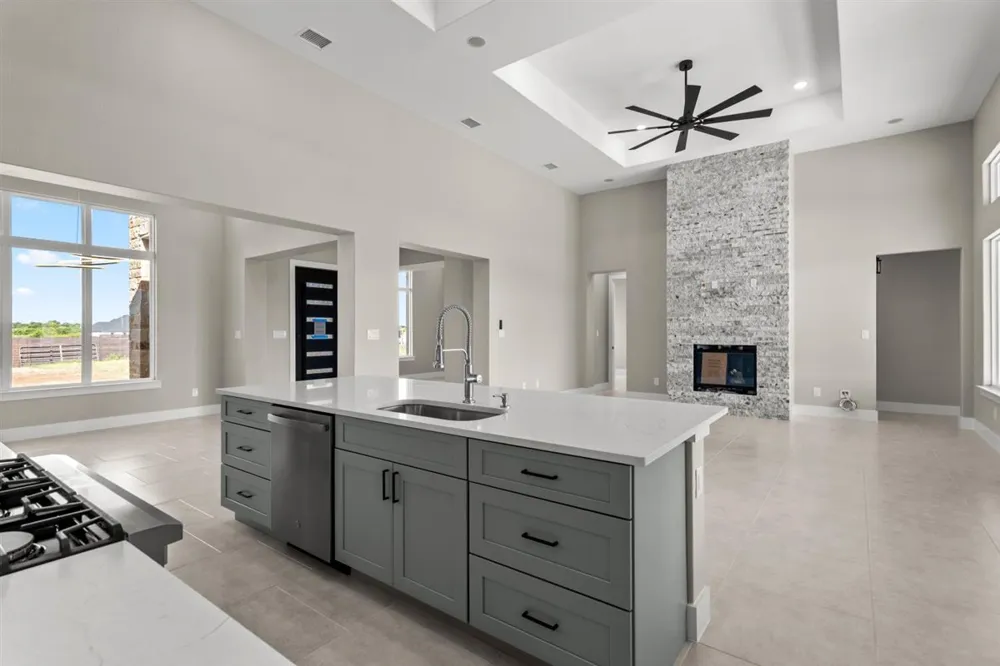 123 Lila Lane Bertram, TX 78605